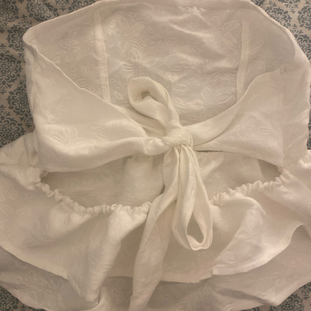 White Ruffle Summer Tube Top - Picture 2 of 3